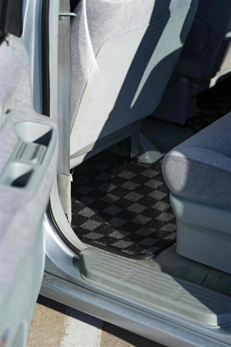 P2M Honda Odyssey (RA1-RA5) 1995-98 Race Floor Mats : Dark Grey